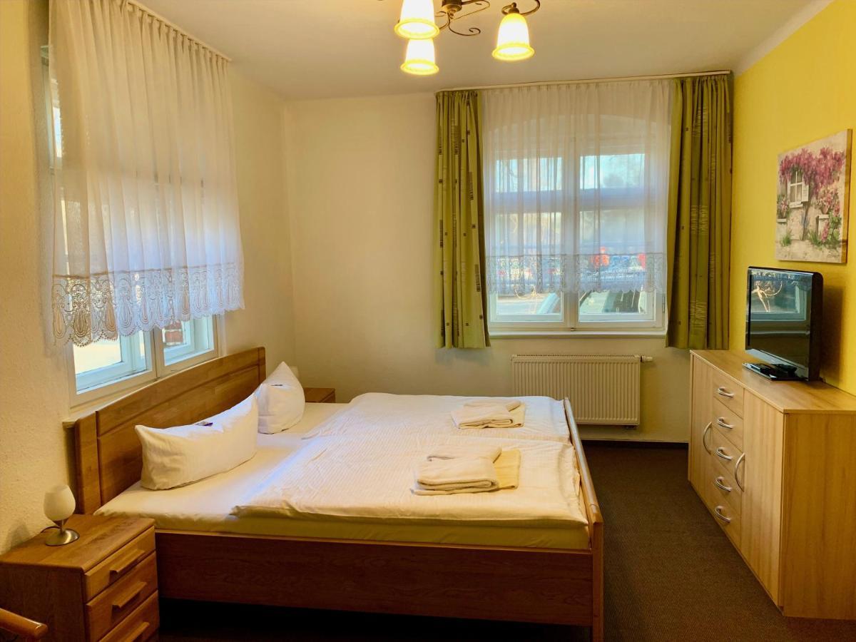 Forsthaus Siehdichum Hotel Grunow-Dammendorf