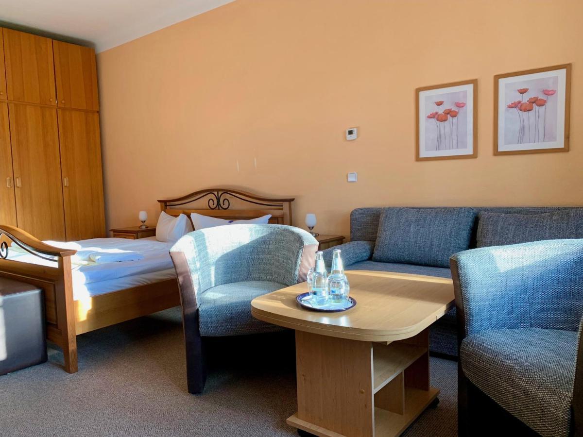 Forsthaus Siehdichum Hotel Grunow-Dammendorf